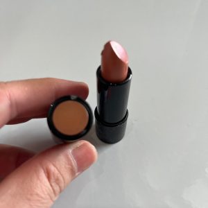 رژ جامد مای شماره 2